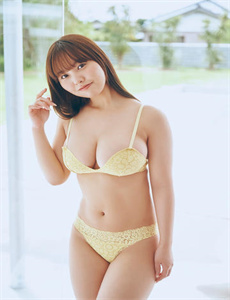 《最新电影排行榜2012百度影音-美女胸18以下禁止看禁网站》
