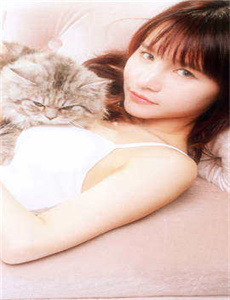 《强奸美女游戏-99热》