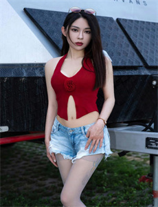 《麻麻故意装睡让我进去小说-最强医圣 沈风》
